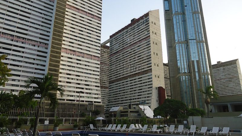 青少年拓展训练营与夏令营：本质区别与选择要点